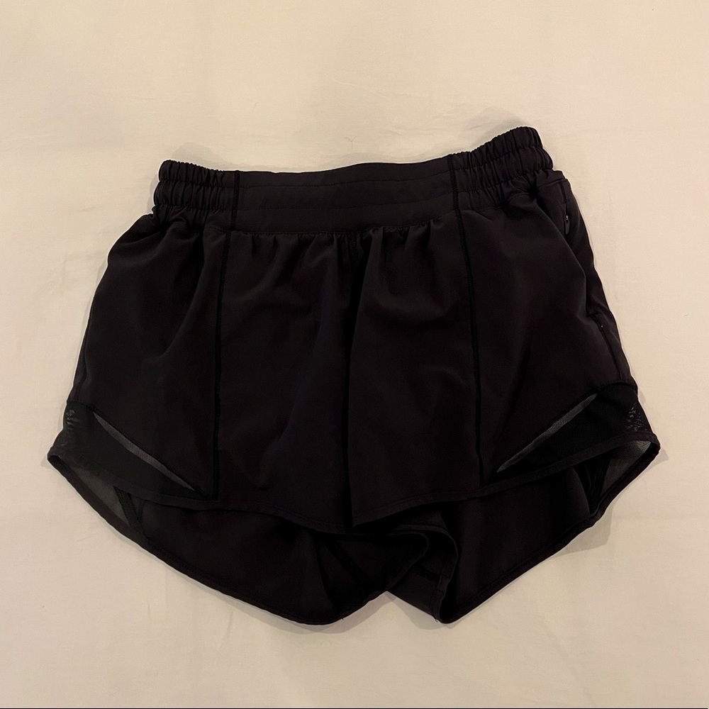 Lululemon hotty hot shorts